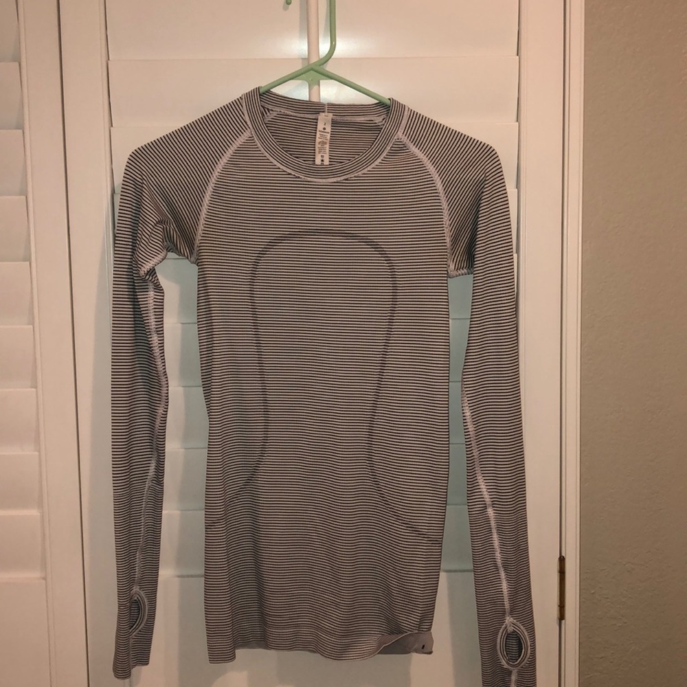 NWOT Lululemon Swiftly Tech Long Sleeve